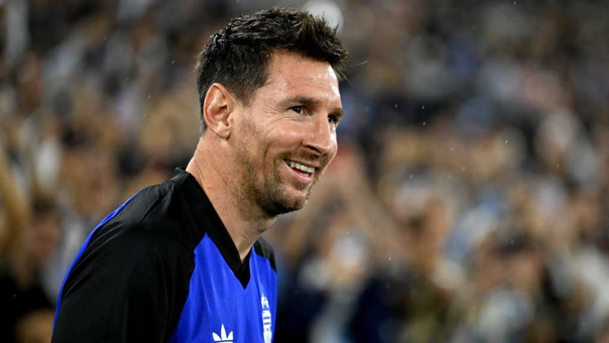 স্প্যানিশ ক্লাবের মালিকানা কিনলেন মেসি