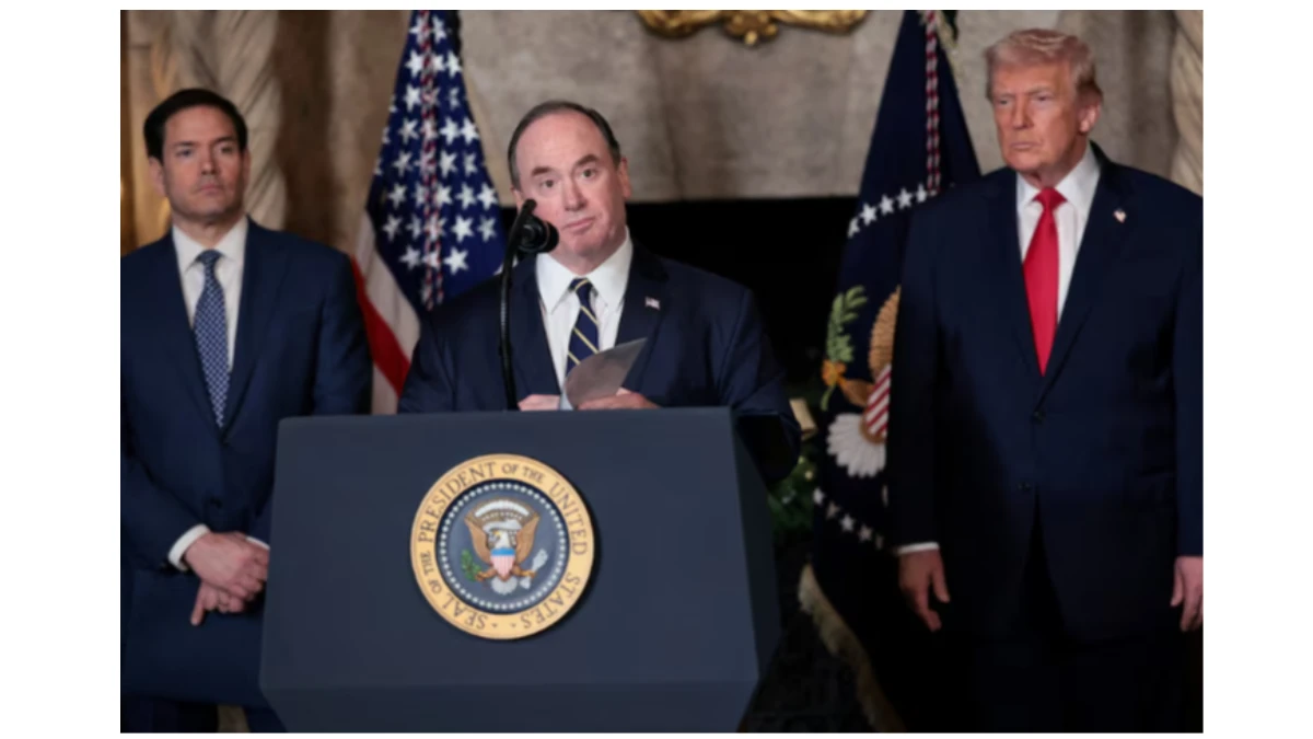 এবার মার্কিন নৌবাহিনীর সচিব বরখাস্ত