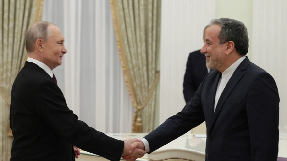 পুতিনের সঙ্গে ‘শলাপরামর্শ’ করতে রাশিয়ায় ইরানের পররাষ্ট্রমন্ত্রী