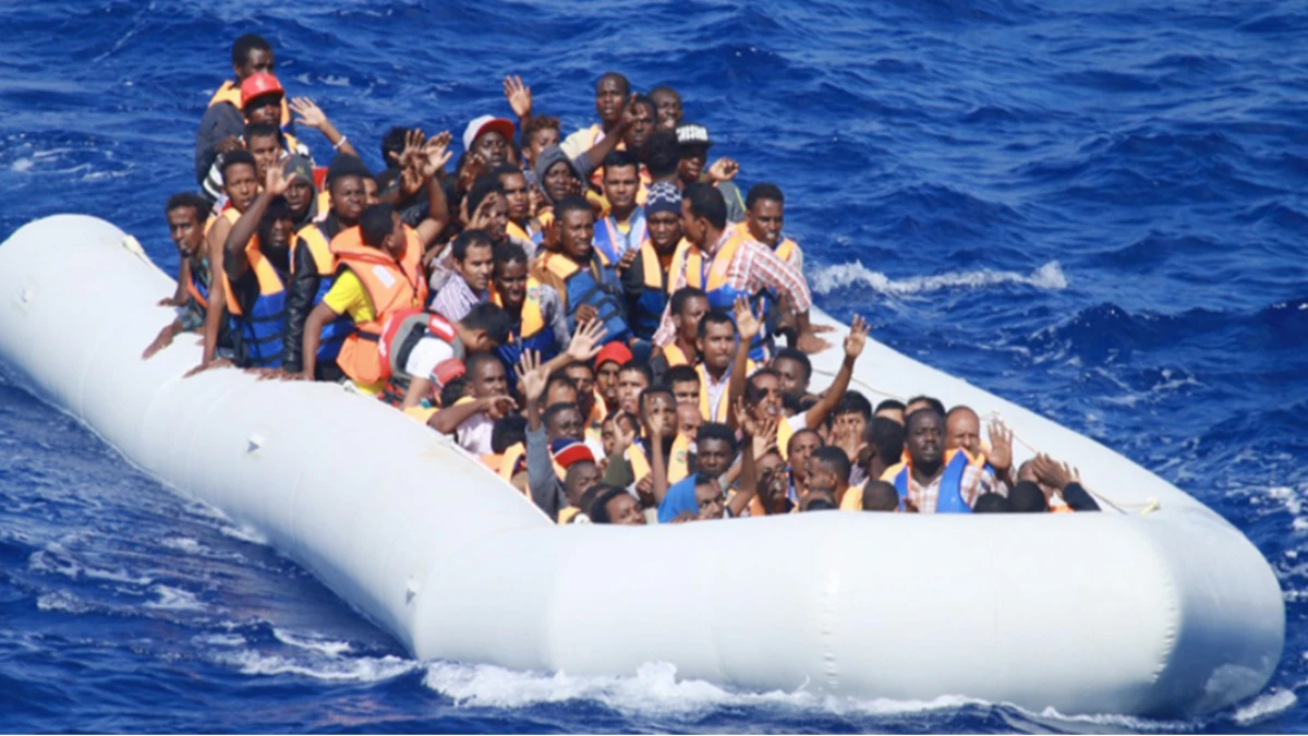 ভূমধ্যসাগরে ফের নৌকাডুবি, নিখোঁজ ৭০