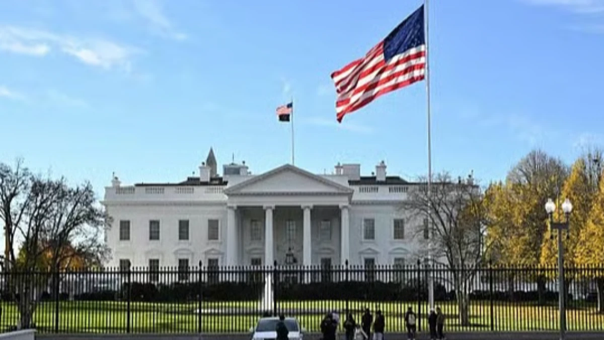 ইরানে পারমাণবিক বোমা হামলার সম্ভাবনা নাকচ করেছে হোয়াইট হাউস