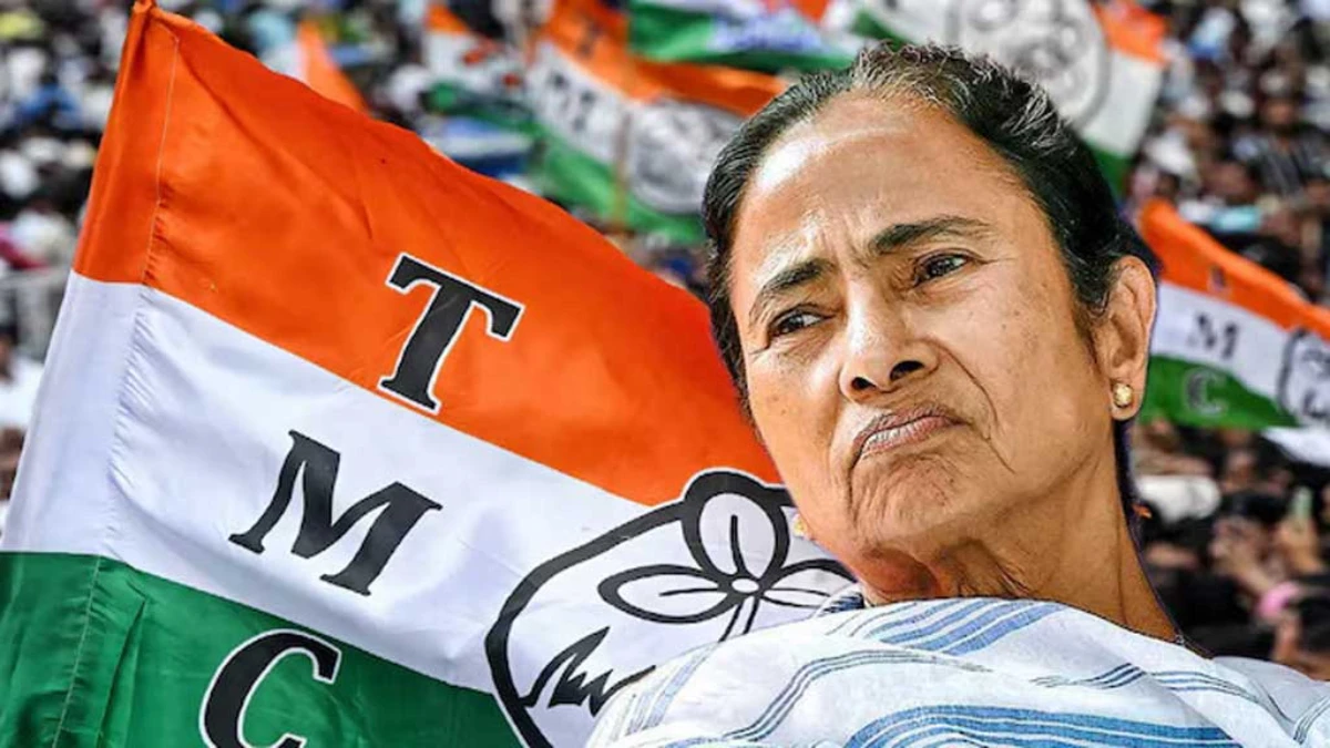 পশ্চিমবঙ্গের বিধানসভা ভেঙে দিলেন রাজ্যপাল, মমতা আর মুখ্যমন্ত্রী নন