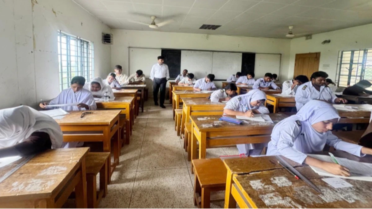 কালীগঞ্জে এইচএসসি-আলিম পরীক্ষার প্রথম দিনে অনুপস্থিত ২৯ শিক্ষার্থী