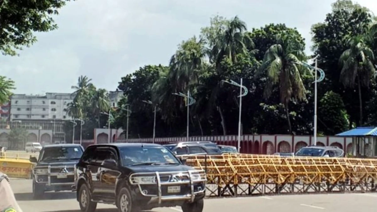 বঙ্গভবন ছাড়লেন সদ্য বিদায়ী রাষ্ট্রপতি মো. সাহাবুদ্দিন