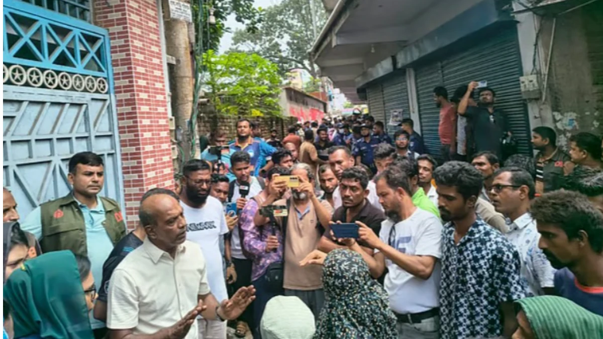 জামায়াতের এমপি ও মেয়ে মাদ্রাসায় গিয়ে বিরোধে জড়ান, পাল্টা হামলা বাসভবনে