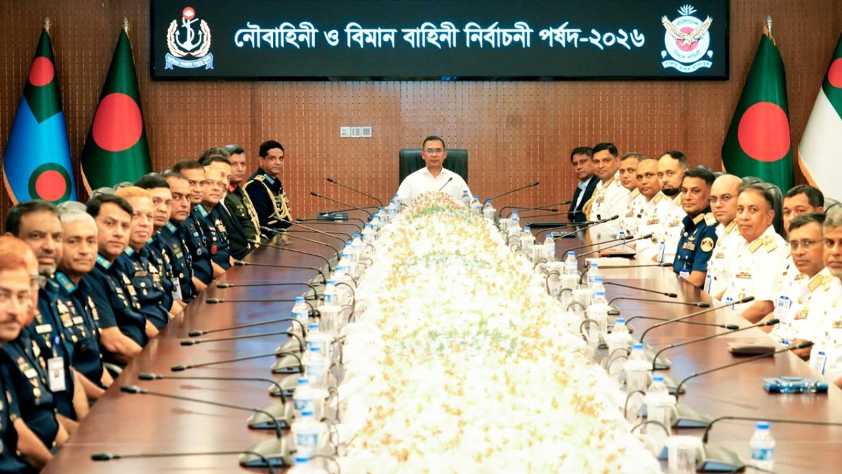 রাজনৈতিক নয়, পদোন্নতিতে যোগ্যতাকে প্রাধান্যের নির্দেশ প্রধানমন্ত্রীর