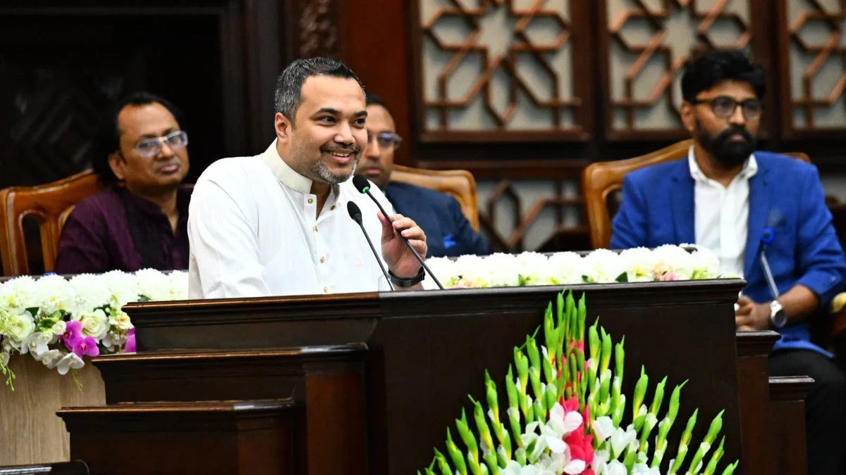 সরকারের ১৮০ দিন: গণমুখী ও বহুমাত্রিক কর্মযজ্ঞের ১০ দিক