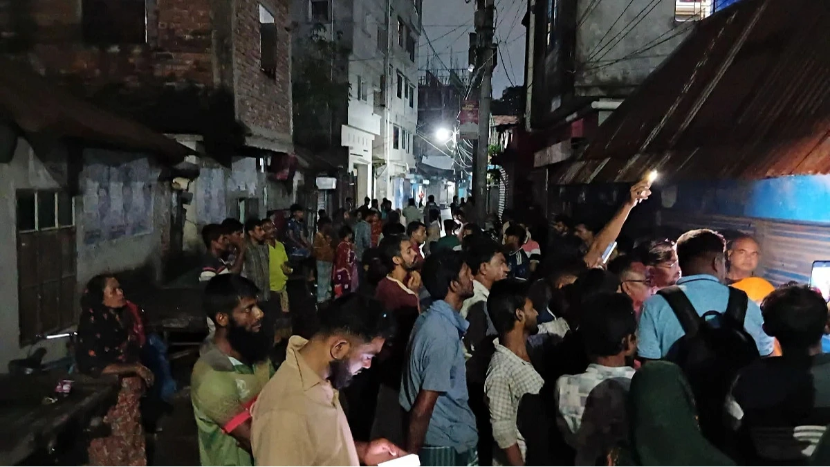 টঙ্গীতে মাদক নিয়ন্ত্রণের বিরোধে যুবককে কুপিয়ে হত্যা