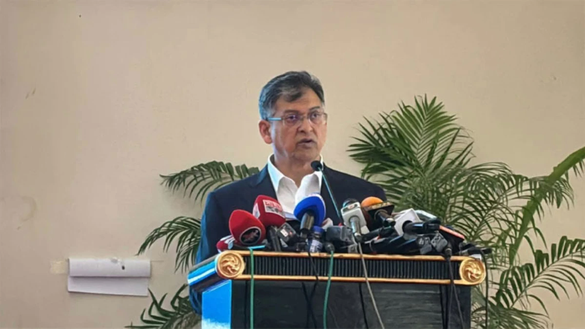 ‘ফ্যাসিস্ট’ সরকারের সহযোগীদের কঠোর হস্তে দমন করুন: পুলিশকে স্বরাষ্ট্রমন্ত্রীর নির্দেশ